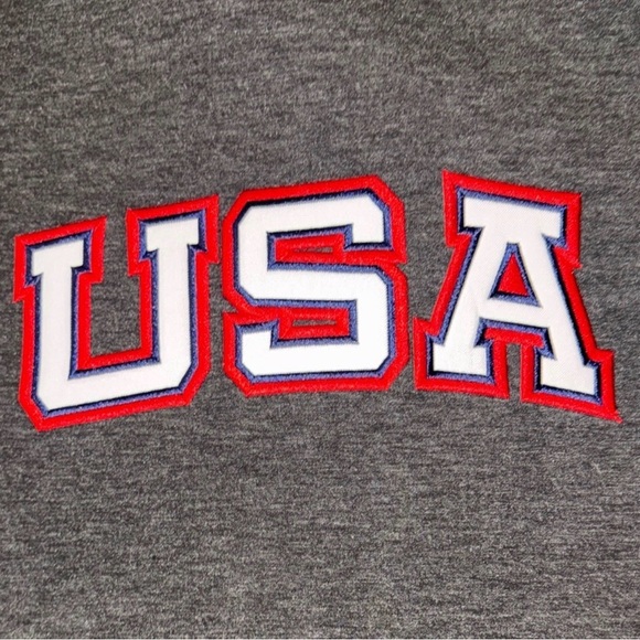 ⭐️TYR Charcoal Full-Zip Hoodie - Picture 3 of 7